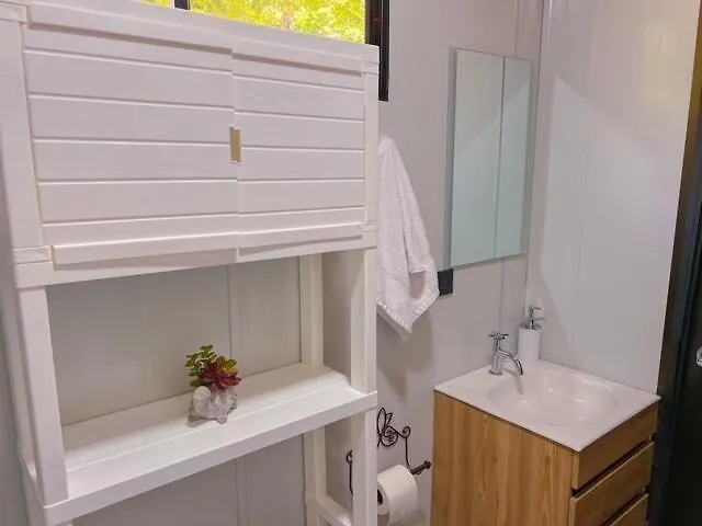 Monarca's Rural Container *