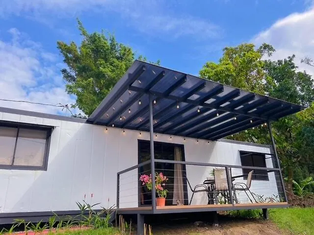Apartment Monarca's Rural Container *